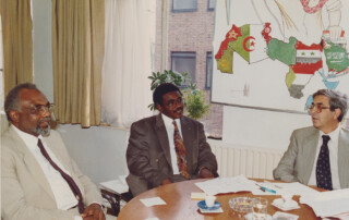 لقاء مع الدكتور شريف التهامي، وزير النفط السوداني، والدكتور الصادق المهدي، في مكتب التضامن يوم 10 تشرين الثاني 1989